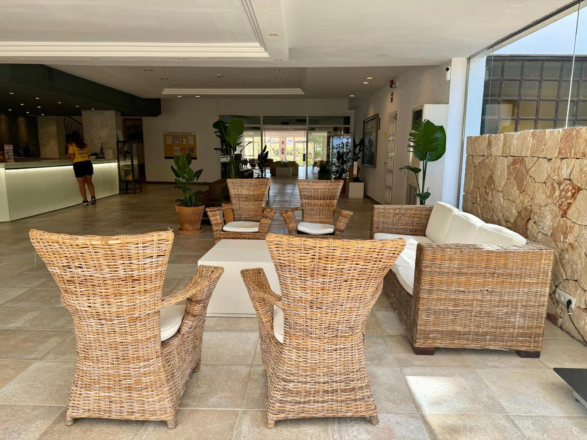 Cabot Cala Ferrera Hotel Cala d'Or  Bagian luar foto